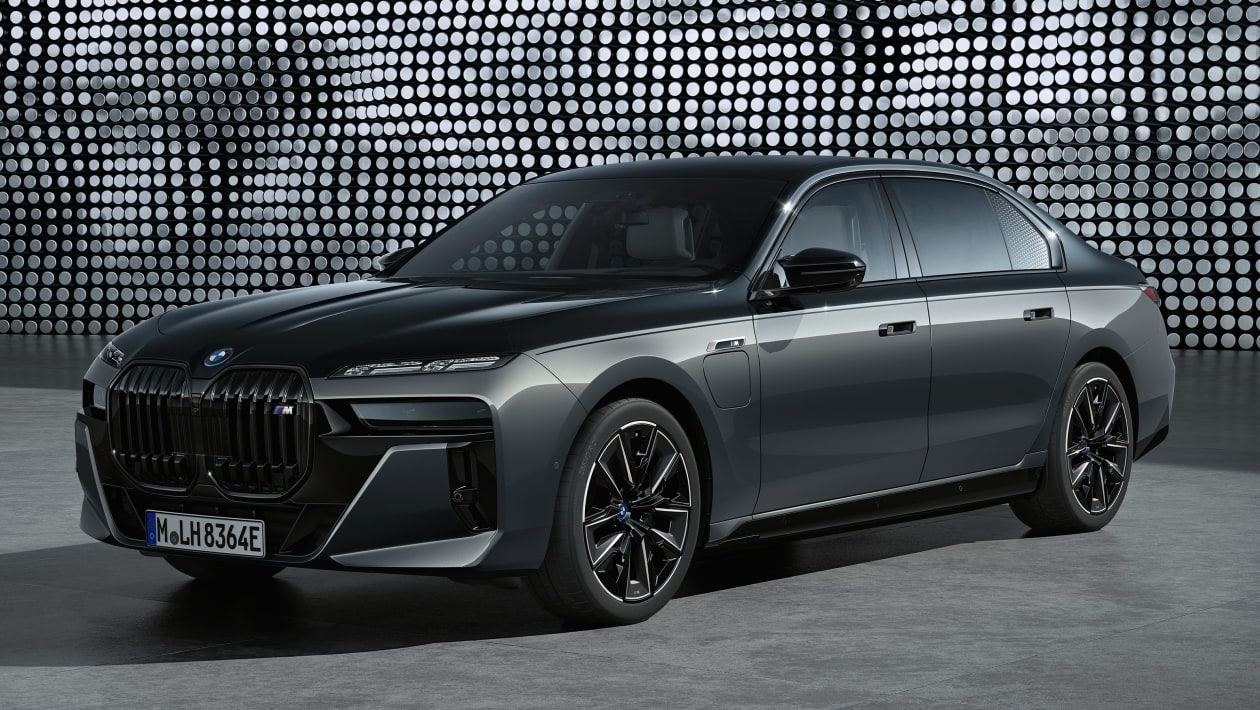 Chi tiết BMW 7-Series 2023: Cả một bầu trời công nghệ đáng mơ ước