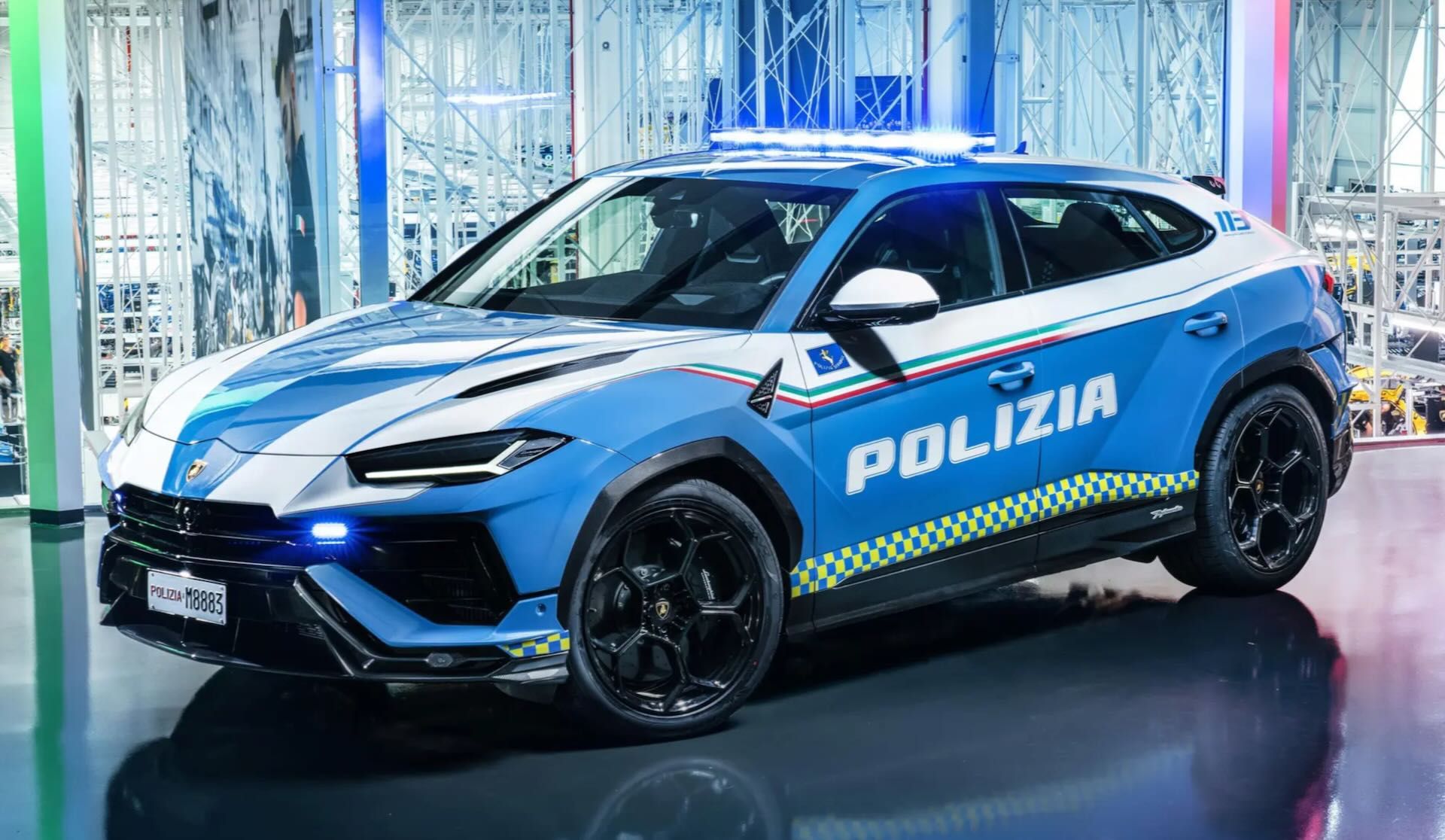 Xe cảnh sát "siêu chất" Lamborghini Urus Performante POLIZIA