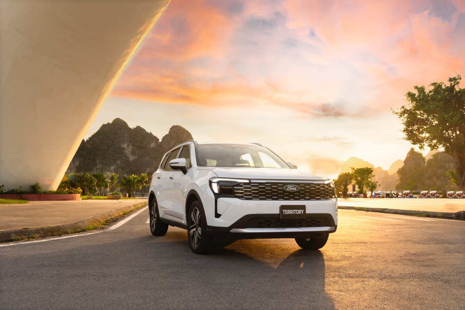 Tháng 11: “Thời điểm vàng mua xe Ford”