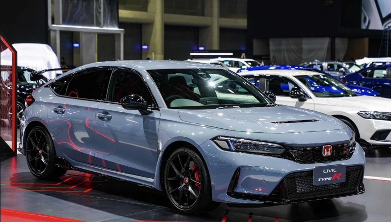 Những mẫu ô tô ít khách nhất tại Việt Nam năm 2025: Honda, Ford và Toyota đều góp mặt