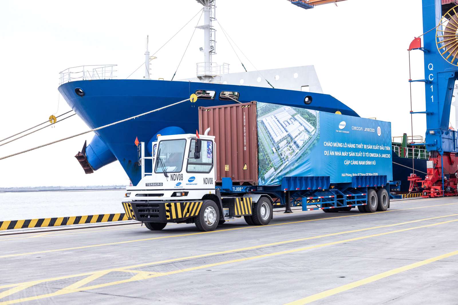 Lô thiết bị máy móc đầu tiên của Nhà máy Omoda & Jaecoo Việt Nam đã cập cảng Hải Phòng