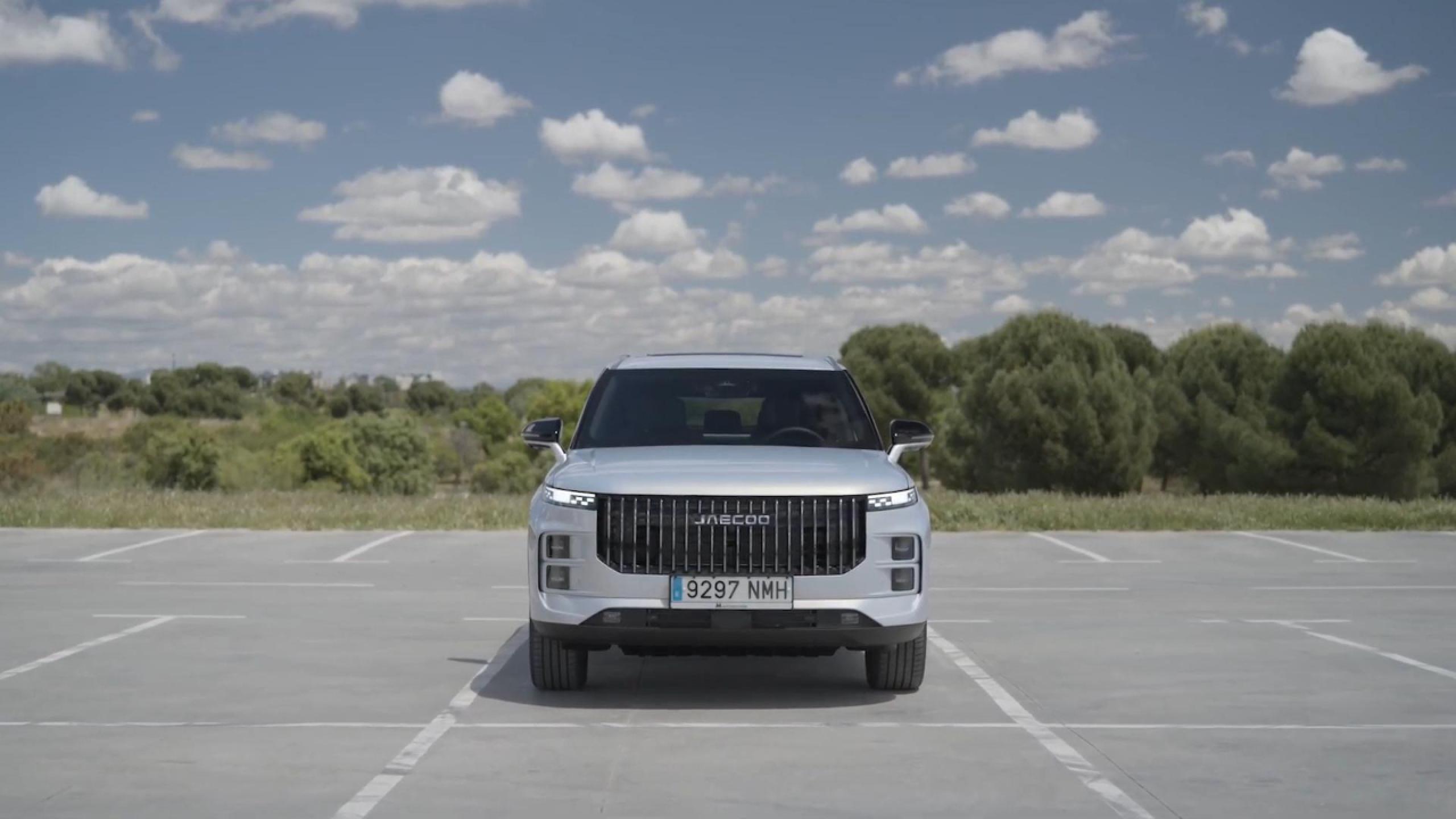 Jaecoo J7 SHS ra mắt phiên bản hybrid mới: SUV tiết kiệm nhiên liệu