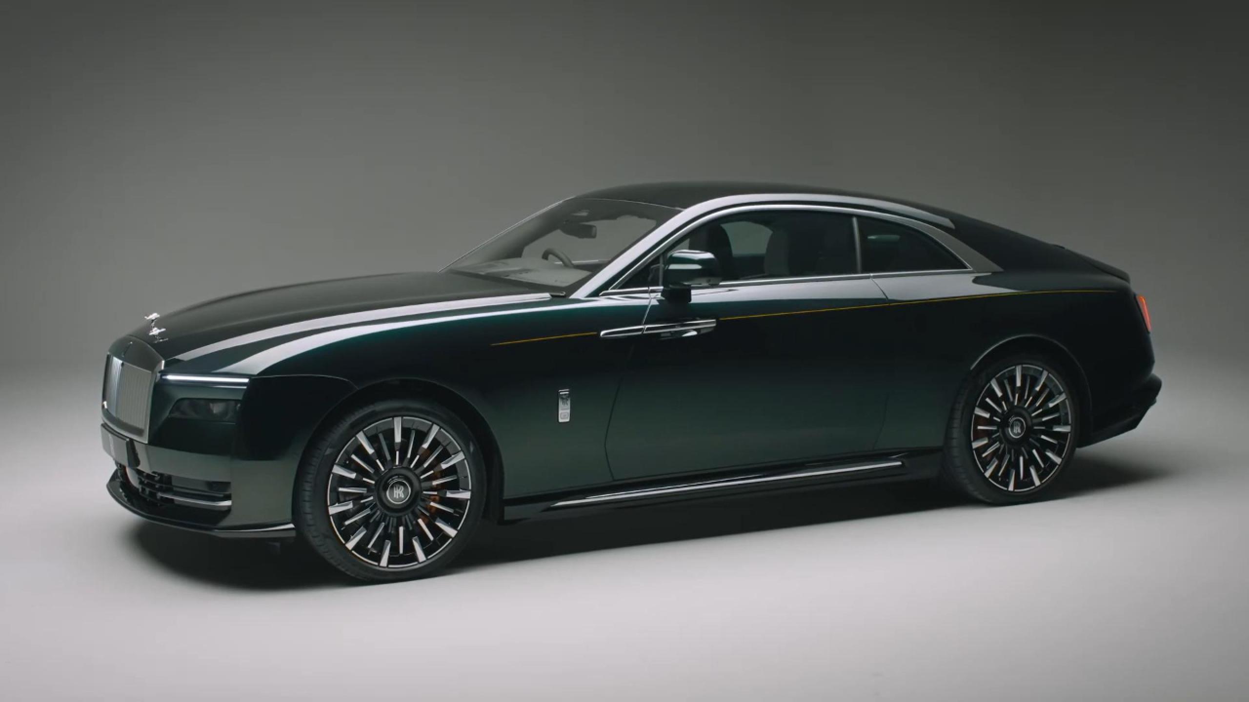 Rolls-Royce Spectre Series II ra mắt: Coupe điện siêu sang nâng tầm cá nhân hóa và phạm vi hoạt động