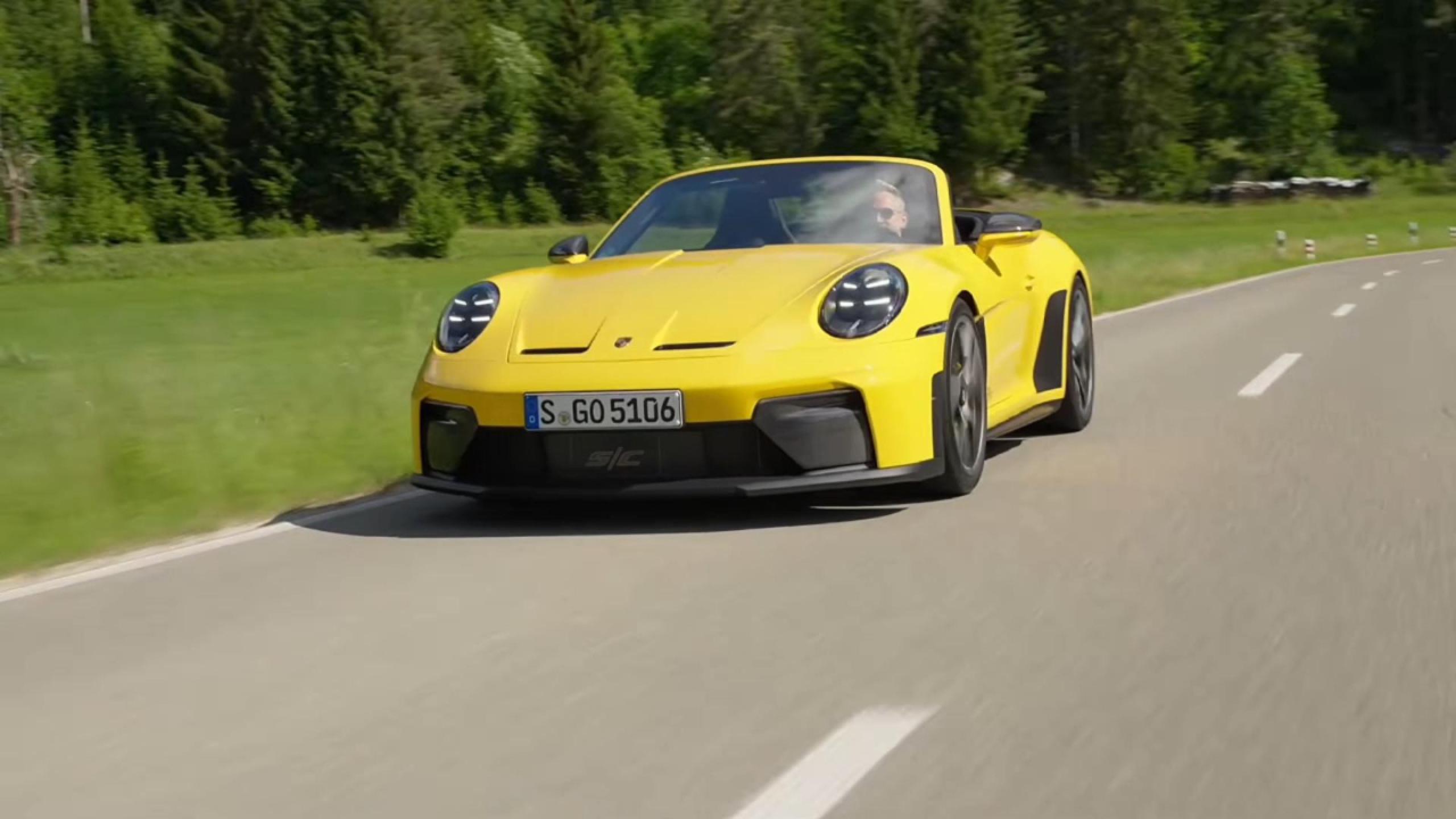 Ngắm Porsche 911 GT3 SC 2026 màu vàng rực trên đường chạy thử