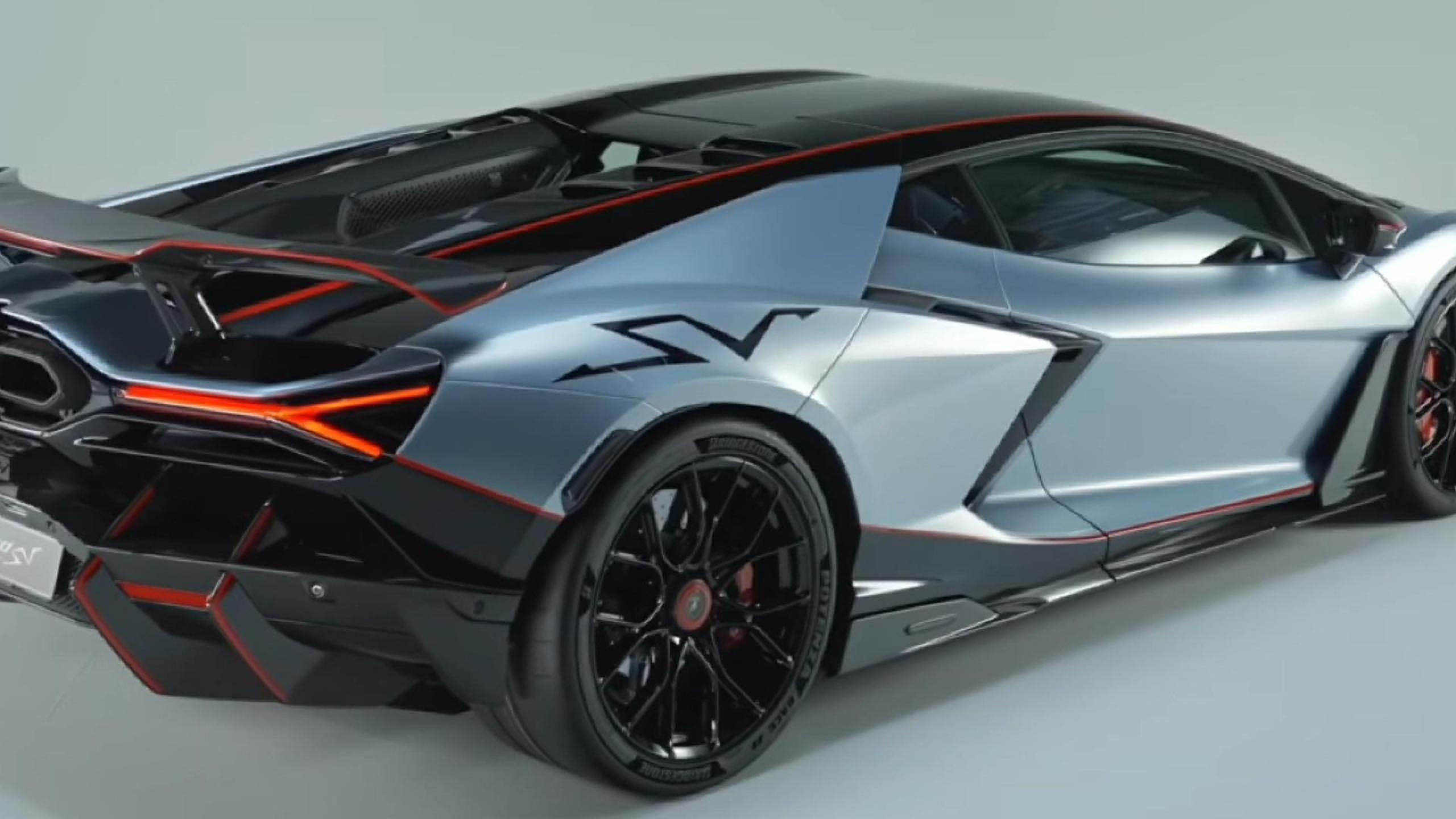 Lamborghini Revuelto SV lộ diện với động V12 hybrid 1.065 mã lực, giới hạn số lượng xe sản xuất