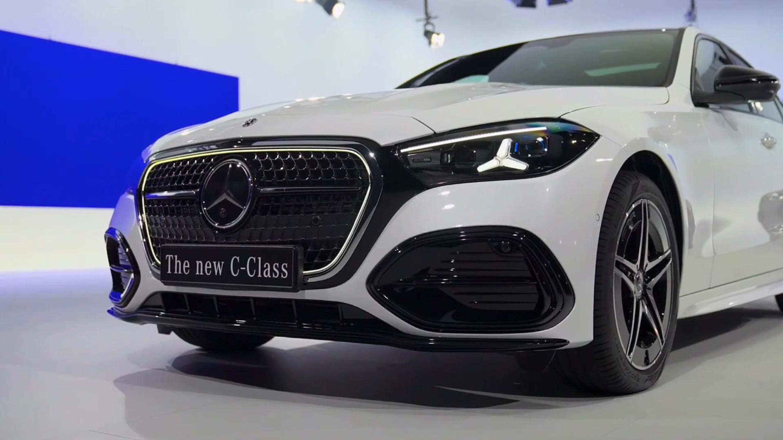 Mercedes-Benz C-Class 2026 nâng cấp mạnh, bổ sung loạt công nghệ mới