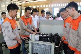 Đổi mới đào tạo nghề nhằm giải quyết việc làm cho người lao động sau tác động của đại dịch Covid-19 tại Việt Nam