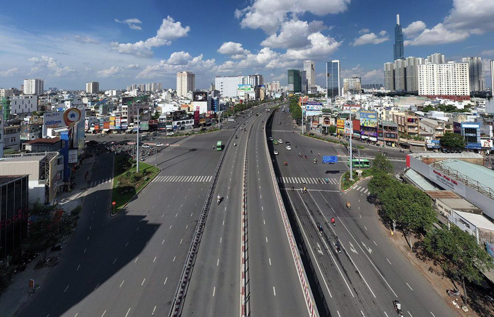 Vai trò của 9 ngành dịch vụ trong tăng trưởng kinh tế thành phố Hồ Chí Minh