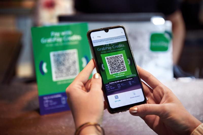 Factors affecting the intention of consumers to use mobile payment services in Ho Chi Minh City