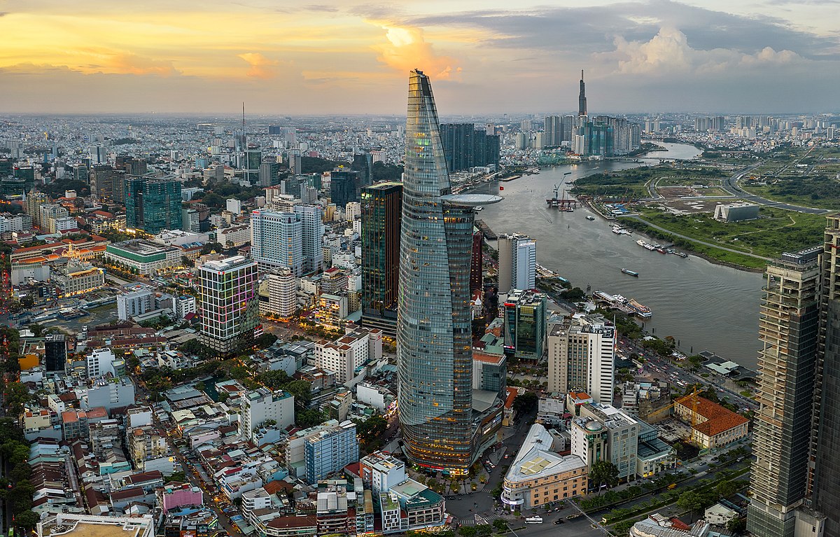 Tác động của vốn đầu tư trong tăng trưởng kinh tế thành phố Hồ Chí Minh