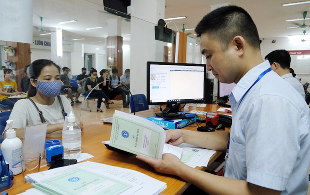 Một số điểm bất cập trong chế độ bảo hiểm thất nghiệp theo quy định của pháp luật Việt Nam