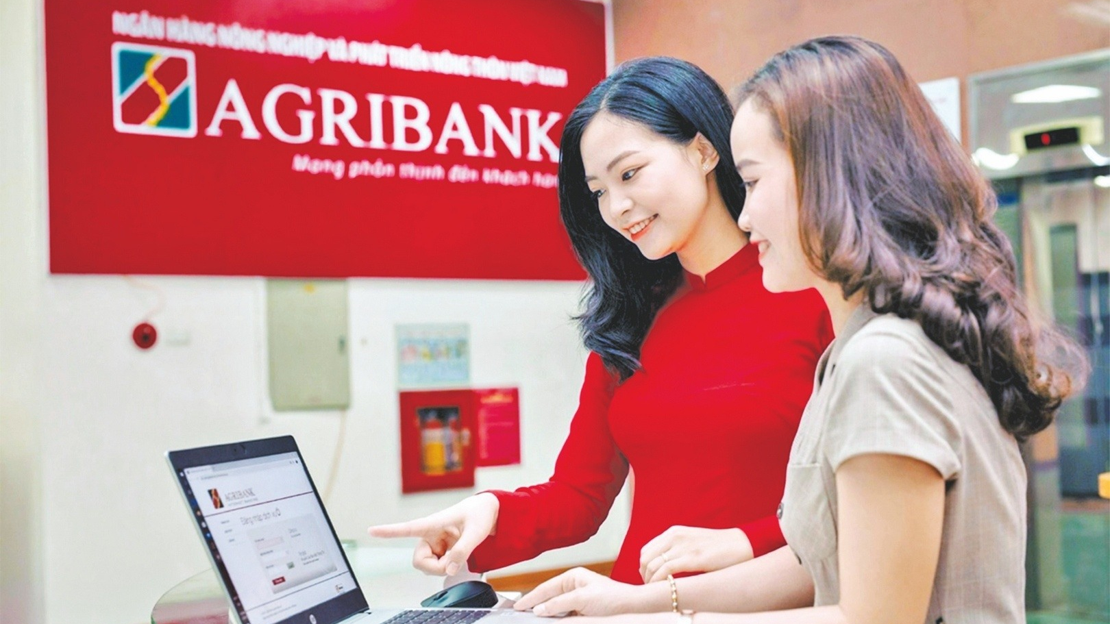 Các nhân tố ảnh hưởng đến chất lượng thông tin kế toán trên báo cáo tài chính tại các Chi nhánh Ngân hàng Agribank - Bình Thuận