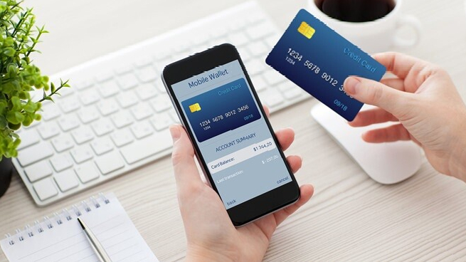 Các yếu tố ảnh hưởng đến ý định sử dụng công nghệ Internet vạn vật trong thanh toán điện tử: Trường hợp nghiên cứu qua mã QR