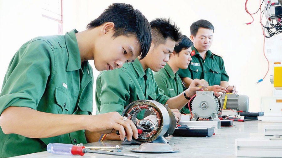 Công đoàn tăng cường tham gia đào tạo, bồi dưỡng nâng cao trình độ tay nghề, kỹ năng nghề nghiệp cho người lao động trong các doanh nghiệp FDI