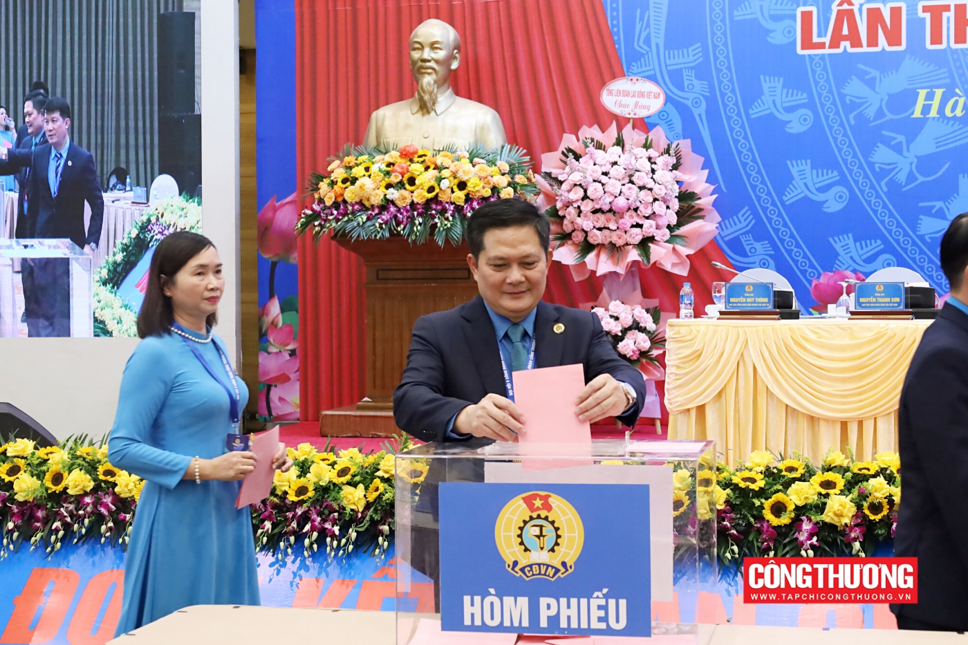 [CHÙM ẢNH] Đại hội Công đoàn Công Thương Việt Nam lần thứ V, nhiệm kỳ 2025 - 2030