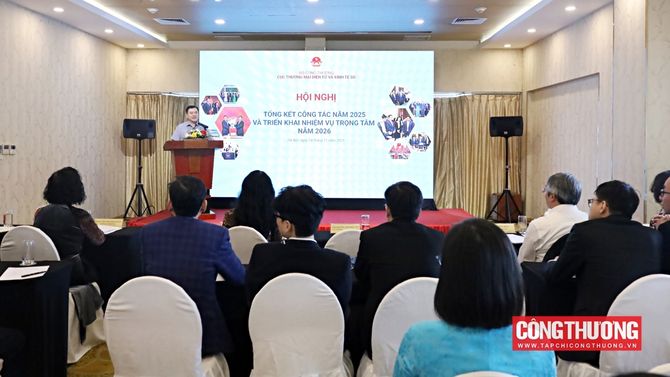 Hoàn thiện thể chế, khơi thông thị trường, thúc đẩy thương mại điện tử bứt phá