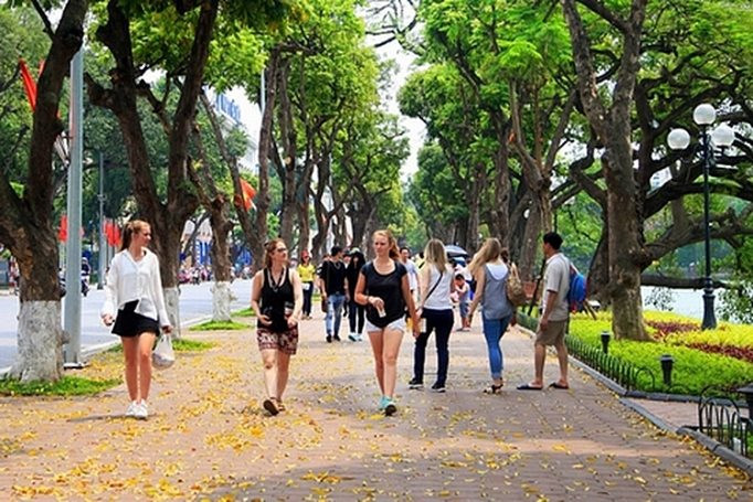 Nghiên cứu xác định phân khúc thị trường khách du lịch quốc tế đến Hà Nội (DOI: https://doi.org/10.62831/202508046)