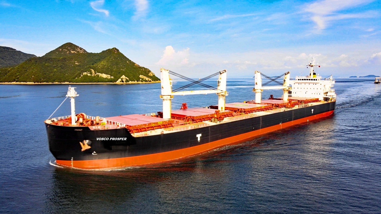 Vận tải Biển Việt Nam (VOS): Tiếp tục trẻ hoá đội tàu, tiếp nhận tàu hàng khô hơn 55.000 DWT