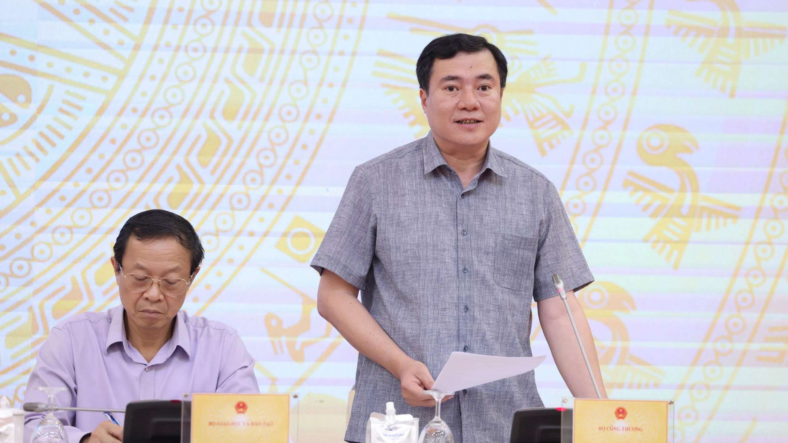 Tiếp tục tập huấn để các sàn, người bán trên thương mại điện tử hiểu rõ và thực hiện tốt nghĩa vụ thuế
