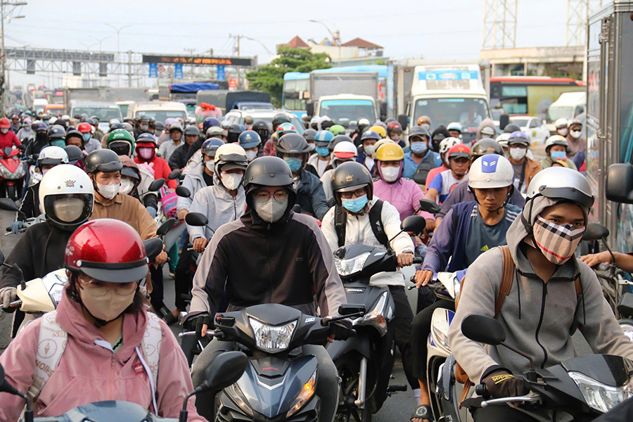 Pháp luật về hạn chế xe xăng trong đô thị: Kinh nghiệm quốc tế và gợi mở cho Việt Nam