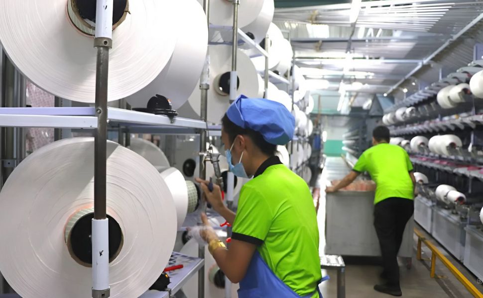 Chiến lược đổi mới sản phẩm dệt may Việt Nam nhằm đáp ứng xu hướng tiêu dùng thân thiện với môi trường