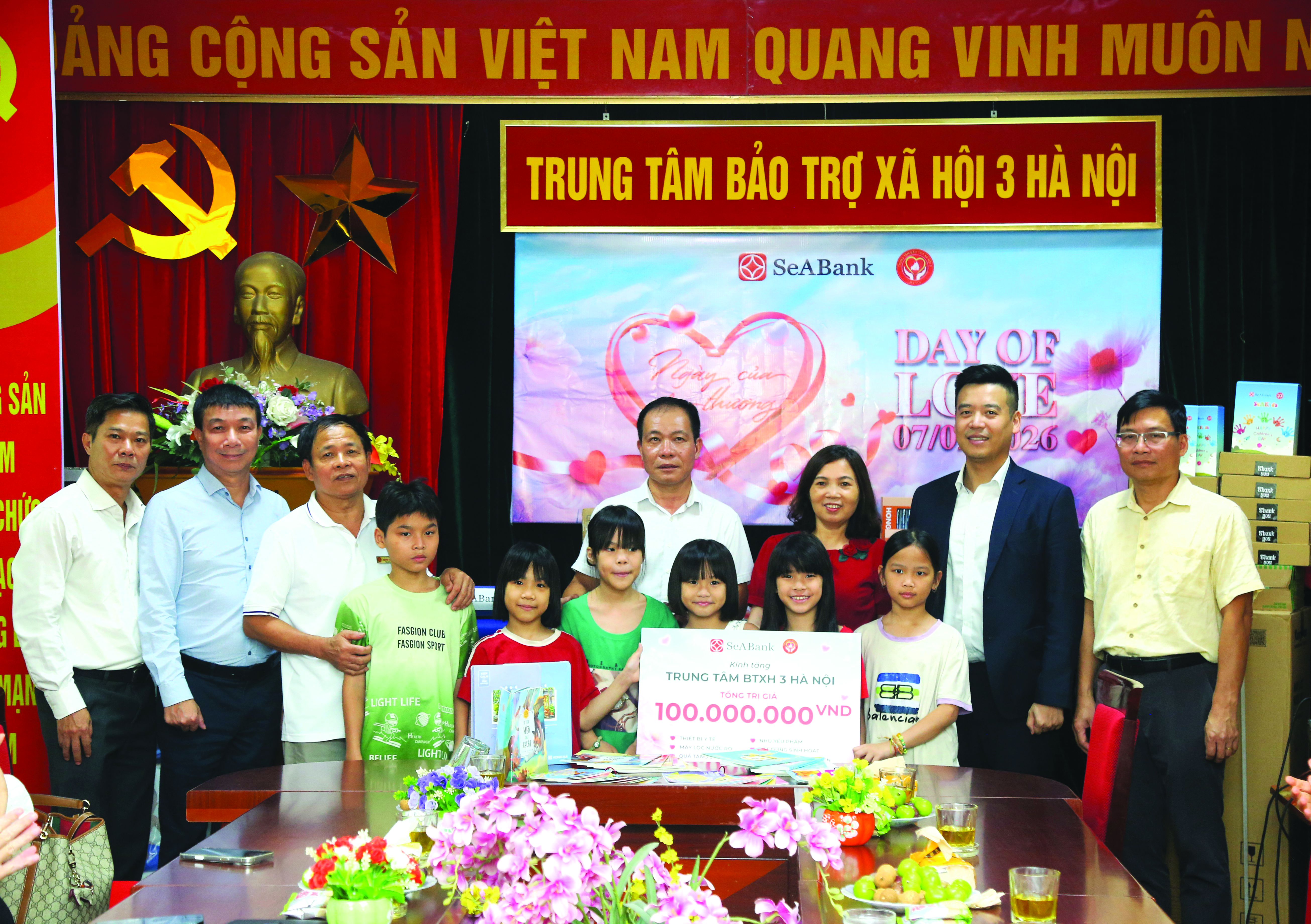 SeABank đã đến với Trung tâm Bảo trợ xã hội 3 Hà Nội với nhiều món quà