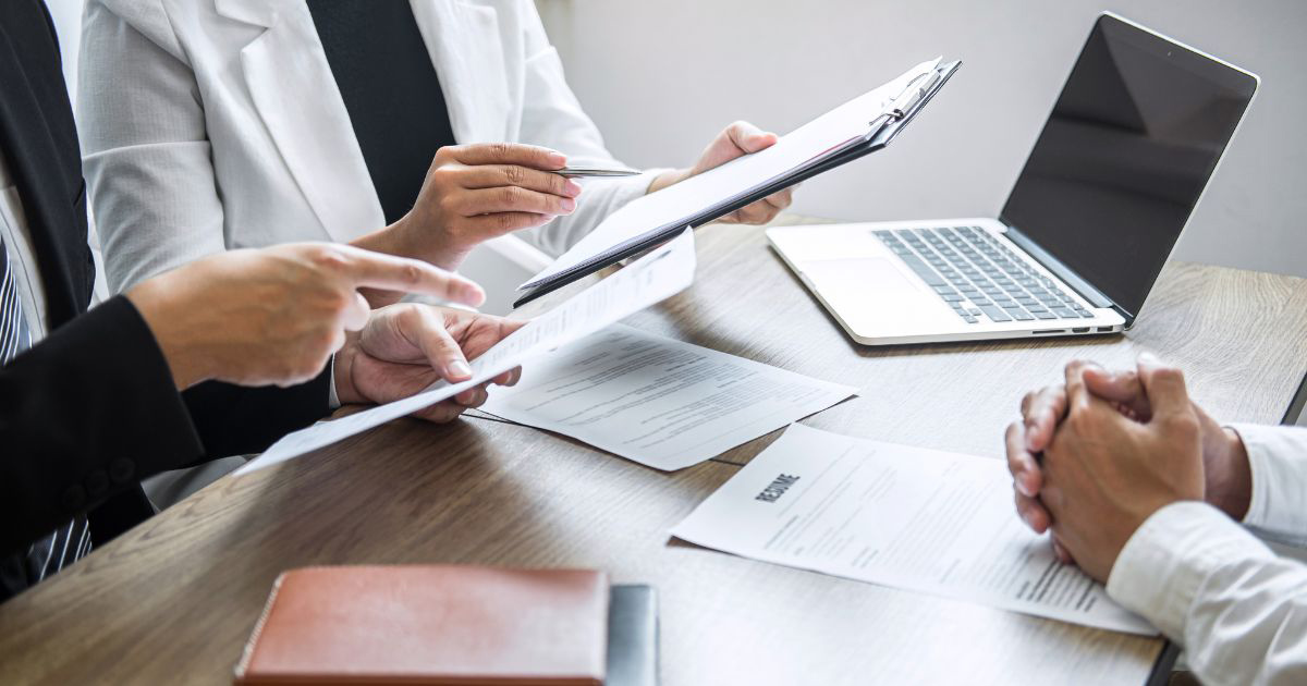 Nghiên cứu nhu cầu tuyển dụng và ứng tuyển các vị trí việc làm trong ngành Logistics tại khu vực thành phố Hải Phòng