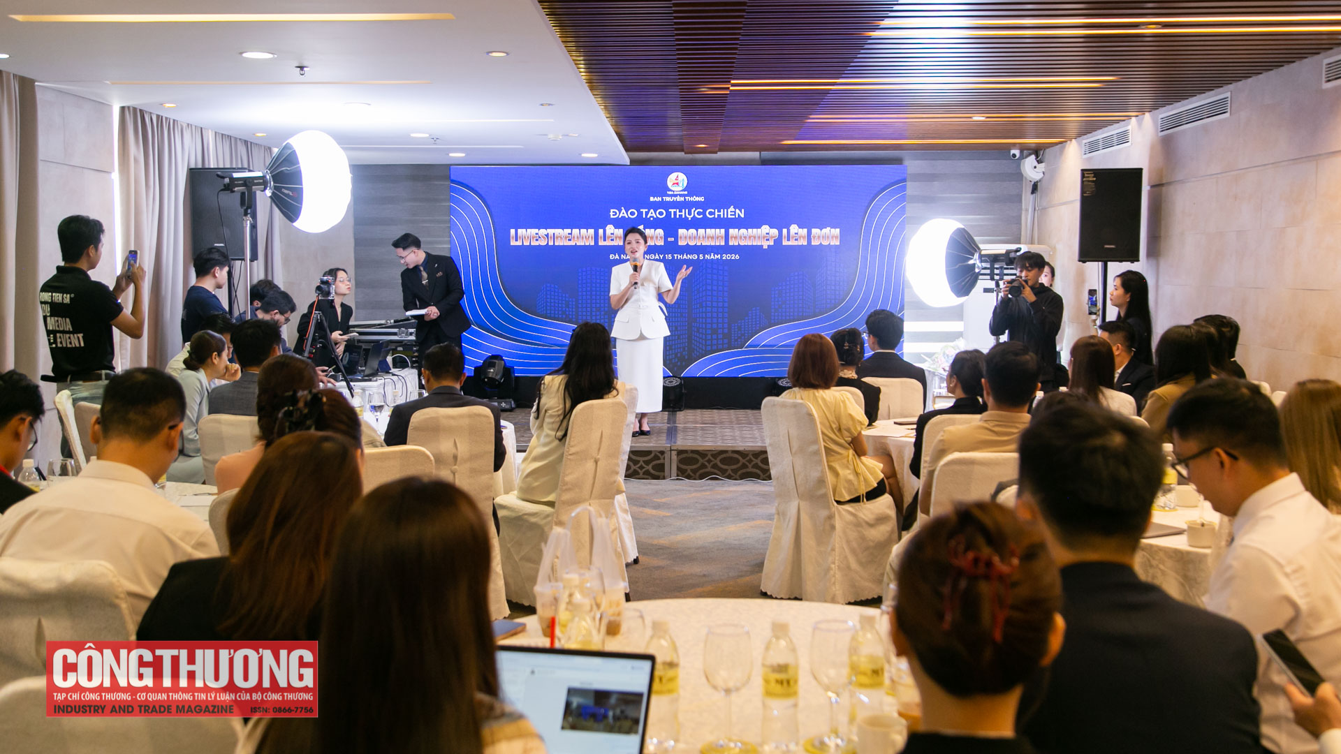 Đà Nẵng: Trang bị kỹ năng livestream, nâng cao năng lực bán hàng trực tuyến cho doanh nghiệp