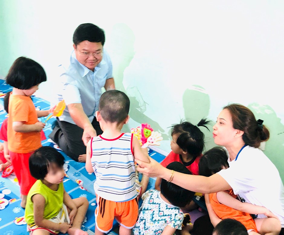 Từ hiện tượng đến hình sự hóa: Hành vi lợi dụng trẻ em vì mục đích thương mại