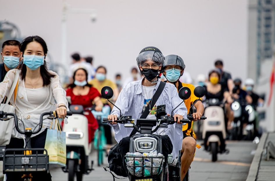 Ý định chuyển đổi sang xe điện của người dân Hà Nội: tiếp cận mô hình tích hợp PPM - TPB