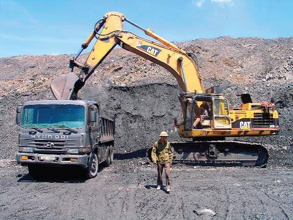 Sự chuyển dịch từ giá gốc sang giá trị hợp lý trong ngành khai thác khoáng sản tại Việt Nam: Tất yếu khách quan và lộ trình thực hiện