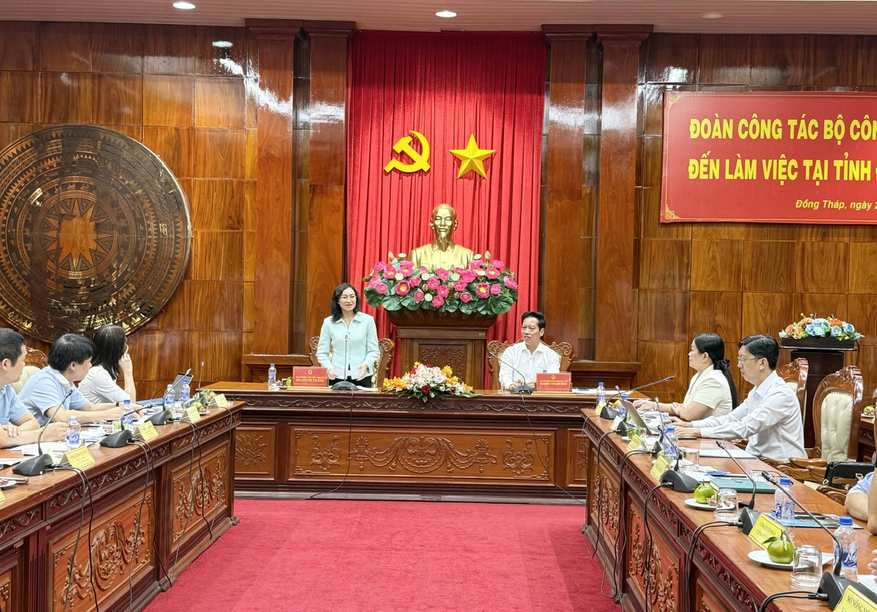 Thứ trưởng Phan Thị Thắng: Đồng Tháp cần nâng giá trị nông sản, mở rộng xuất khẩu