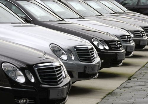 Automobile sales drop 7 percent in September