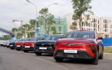 Tài xế chạy dịch vụ nhận xét về VinFast Limo Green