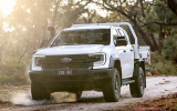 Ford Ranger Super Duty: Chiếc xe bán tải dùng để đi "cày"