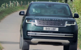 Range Rover Electric chính thức ra mắt mạnh 550 mã lực, sạc nhanh chỉ 22 phút