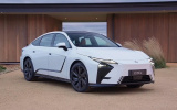 Lexus ES 500e AWD 2026 mới: Sedan điện mang diện mạo khác biệt