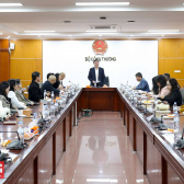 Thứ trưởng Nguyễn Sinh Nhật Tân: Công tác phòng vệ thương mại phải thích ứng kịp thời trong bối cảnh mới