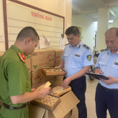 Công an Hà Nội khởi tố 14 vụ buôn lậu, gian lận thương mại trong tháng 4