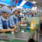 Nửa cuối tháng 7, cán cân thương mại đảo chiều, xuất siêu gần 340 triệu USD