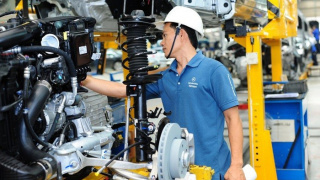 Duy trì đà tăng trưởng tích cực, sản xuất công nghiệp tháng 10 tăng 10,8% so cùng kỳ