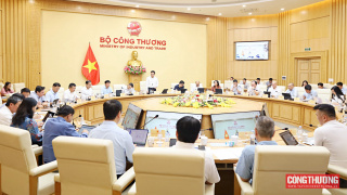 [CHÙM ẢNH] Bộ Công Thương tổ chức Hội nghị sơ kết nhiệm vụ quý III, triển khai nhiệm vụ tháng 10 và phương hướng nhiệm vụ quý IV/2026