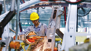Cắt giảm tối đa thủ tục hành chính, tạo đột phá cho tăng trưởng hai con số giai đoạn 2026 - 2030