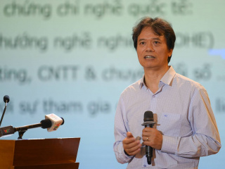 GS.TS Phạm Hồng Chương: Công tác điều hành linh hoạt giúp duy trì giá xăng dầu trong nước ổn định tương đối