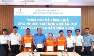 Công đoàn Công ty Nhiệt điện Phú Mỹ thăm, tặng quà người lao động dịp Tháng Công nhân