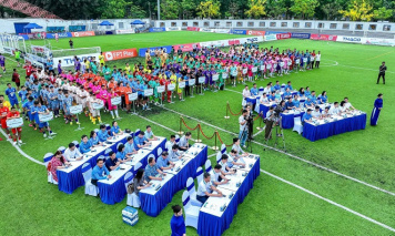 Liên quân Vinataba - Thuốc lá Thăng Long xuất sắc giành vé vào Vòng Chung kết Giải Bóng đá Công nhân, Viên chức Việt Nam năm 2026