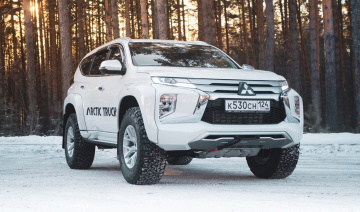 Mitsubishi Pajero Sport nâng tầm off-road nhờ gói độ của Arctic Trucks