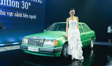 Mercedes-Benz E-Class thế hệ mới ra mắt tại Việt Nam, giá trên 2 tỷ đồng