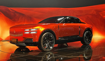 Century Coupe: Mẫu SUV mới "nhà" Toyota cạnh tranh Rolls-Royce