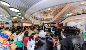 Bộ ba VinFast VF 7, VF 8, VF 9 hút khách tại ngày hội trải nghiệm xe điện